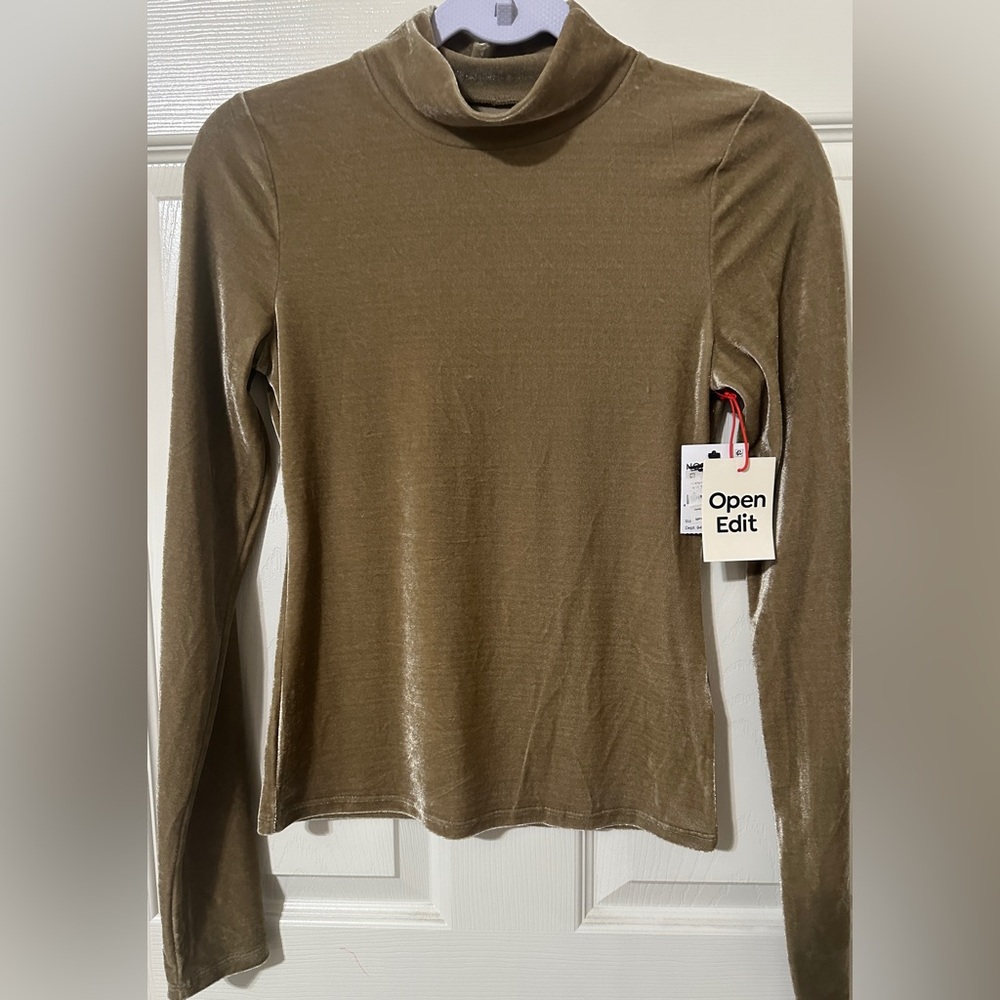 NEW- Open Edit - Long Sleeve Velour Top